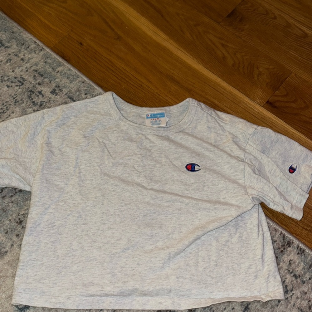 Vintage cropped champion t shirt
